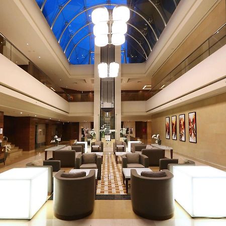 Hotel Ramada Plaza by Wyndham Beirut Raouche Zewnętrze zdjęcie