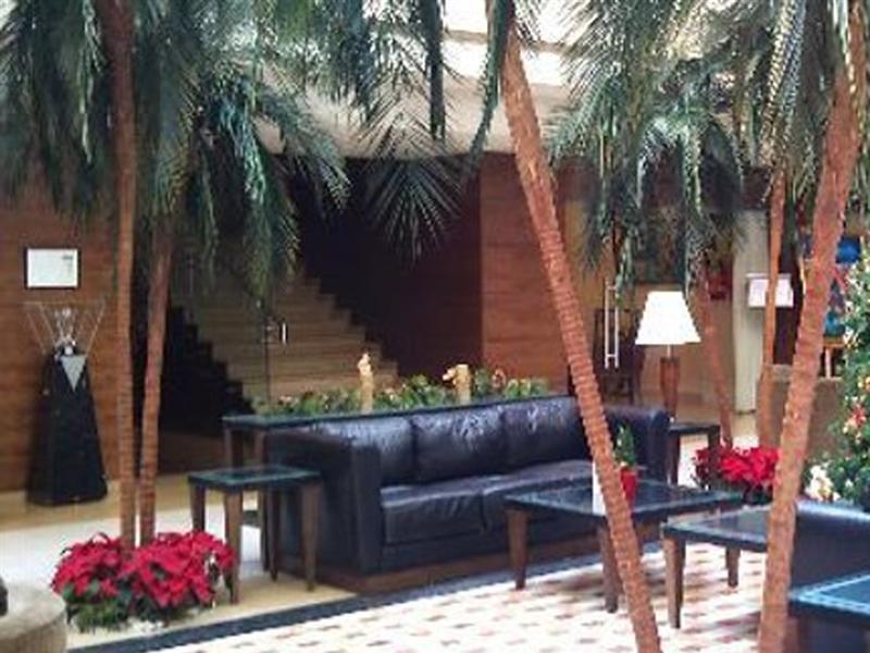 Hotel Ramada Plaza by Wyndham Beirut Raouche Zewnętrze zdjęcie